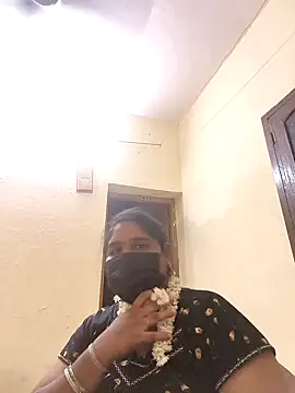 Snapshot of Villageanuty chatting on 13, 9, 2025 Villageanuty online show from 13, 9, 2025