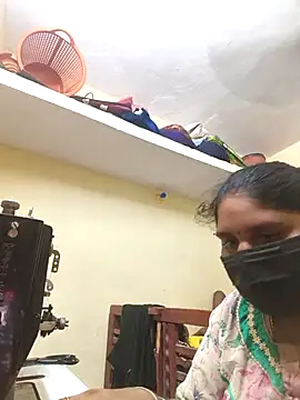 Snapshot of Villageanuty chatting on 12, 10, 2025 Villageanuty online show from 12, 10, 2025