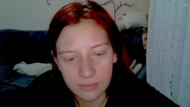 Lily Ember online show from 5, 2, 2026