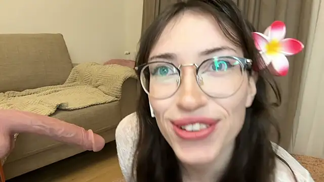 Kelly Berry   online show from 14, 12, 2025