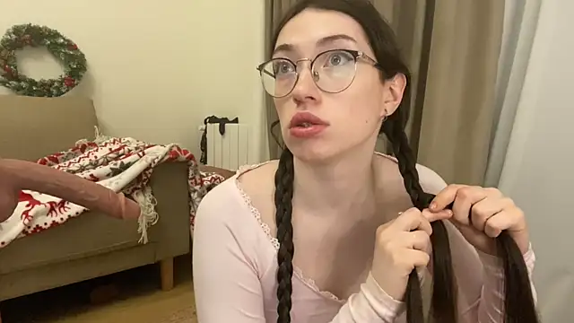 Kelly Berry   online show from 21, 12, 2025