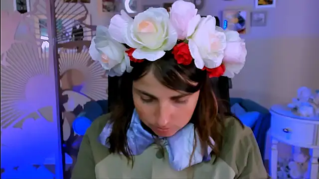 MartaEdams online show from 15, 9, 2025