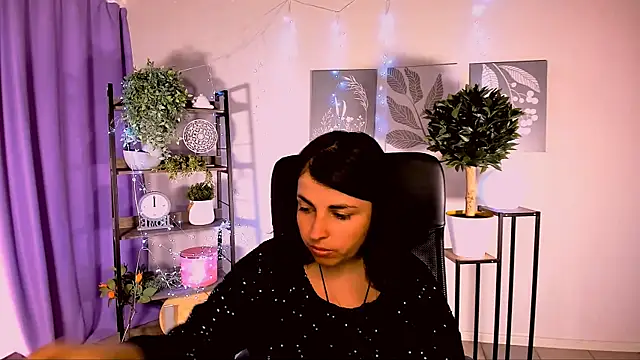 Snapshot of MartaEdams chatting on 1, 6, 2026 MartaEdams online show from 1, 6, 2026