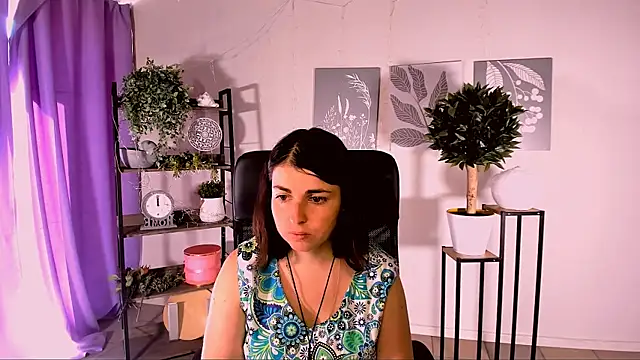 Snapshot of MartaEdams chatting on 10, 6, 2026 MartaEdams online show from 10, 6, 2026