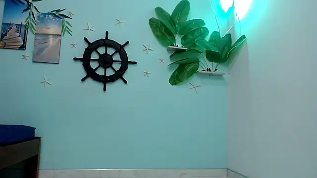 Snapshot of eladyrous98 chatting on 27, 11, 2025 eladyrous98 online show from 27, 11, 2025