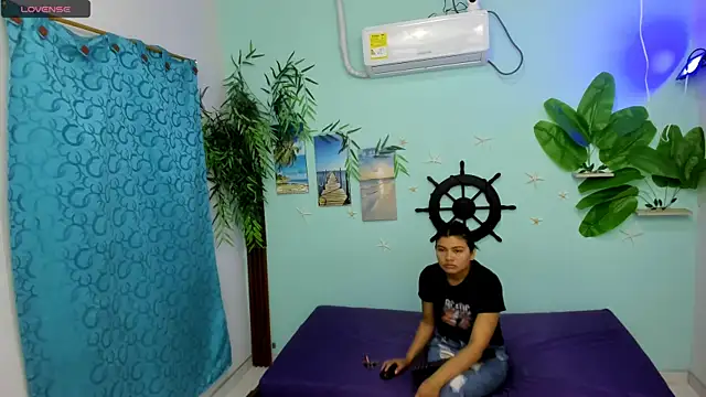 Snapshot of eladyrous98 chatting on 9, 2, 2026 eladyrous98 online show from 9, 2, 2026