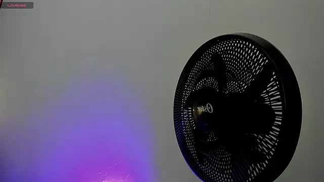 karlarusso online show from 25, 2, 2026