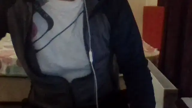 Snapshot of st206boy chatting on 23, 10, 2025 st206boy online show from 23, 10, 2025