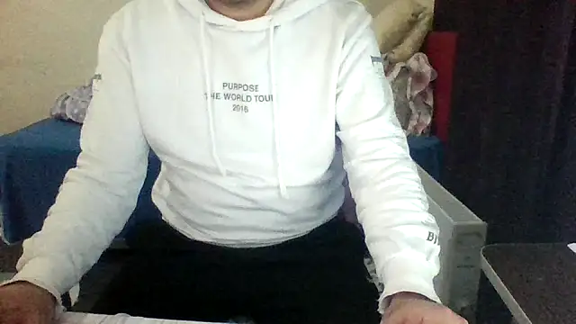 Snapshot of st206boy chatting on 14, 11, 2025 st206boy online show from 14, 11, 2025