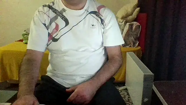 Snapshot of st206boy chatting on 16, 11, 2025 st206boy online show from 16, 11, 2025