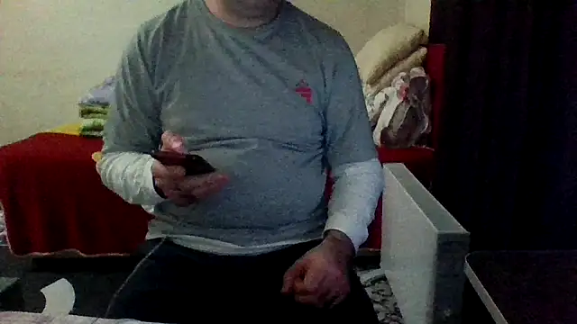 Snapshot of st206boy chatting on 17, 11, 2025 st206boy online show from 17, 11, 2025