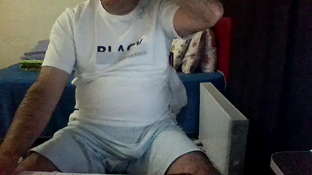 Snapshot of st206boy chatting on 30, 11, 2025 st206boy online show from 30, 11, 2025