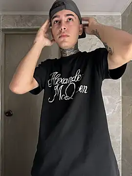 samm4044 online show from 25, 9, 2025