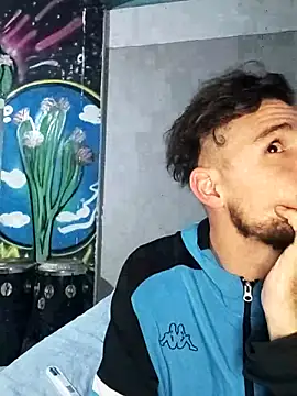 parejajuguetona420 online show from 12, 6, 2026