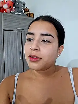 Snapshot of channell0 chatting on 23, 9, 2025 channell0 online show from 23, 9, 2025