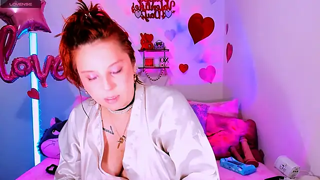 Snapshot of Rosie_Good_girl chatting on 1, 2, 2026 Rosie Good girl online show from 1, 2, 2026