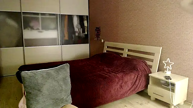 Cassie Pinkkk online show from 12, 2, 2026