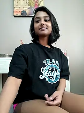 littlemissdevil69 online show from 30, 10, 2025