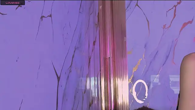 eimy skinny  online show from 8, 2, 2026