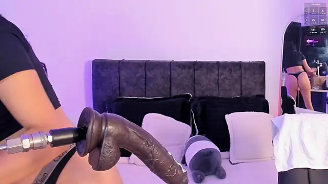 Taylormaxwell online show from 20, 4, 2026