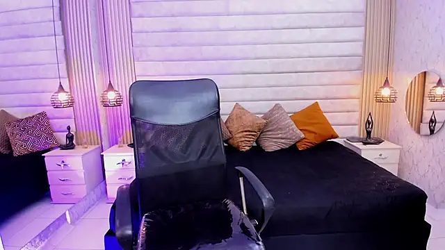 VictoriaaBlair online show from 10, 3, 2026