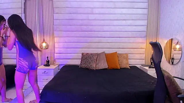 VictoriaaBlair online show from 27, 4, 2026