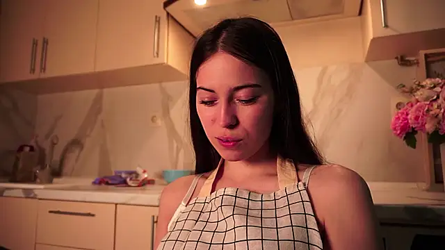 ywixos online show from 28, 4, 2026