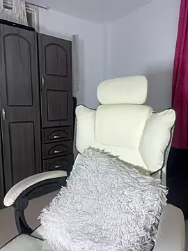 Issa Santana online show from 15, 9, 2025