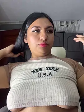 Issa Santana online show from 19, 10, 2025