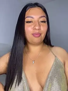 Issa Santana online show from 28, 4, 2026