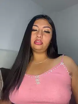 Snapshot of Issa_Santana chatting on 17, 5, 2026 Issa Santana online show from 17, 5, 2026
