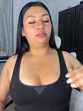 Snapshot of Issa_Santana chatting on 13, 6, 2026 Issa Santana online show from 13, 6, 2026