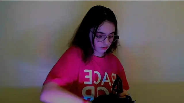 Snapshot of Sun_Shine__ chatting on 5, 1, 2026 Sun Shine online show from 5, 1, 2026