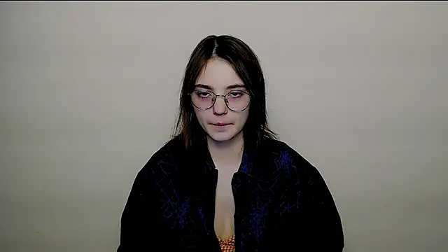 Snapshot of Sun_Shine__ chatting on 7, 1, 2026 Sun Shine online show from 7, 1, 2026