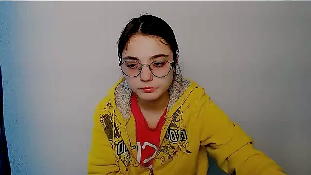 Snapshot of Sun_Shine__ chatting on 16, 1, 2026 Sun Shine online show from 16, 1, 2026