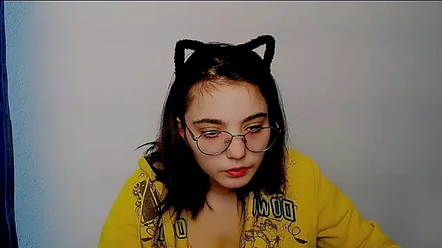 Snapshot of Sun_Shine__ chatting on 19, 1, 2026 Sun Shine online show from 19, 1, 2026