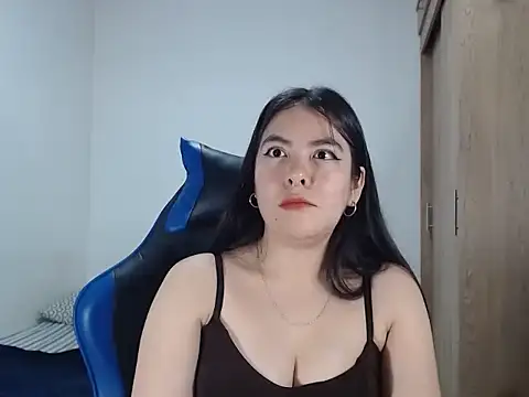 EloiseJun online show from 27, 9, 2025