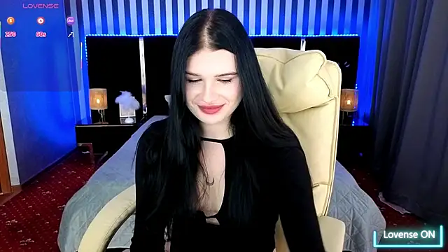 Neyla Charm online show from 28, 11, 2025