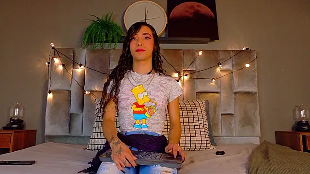 Snapshot of TiffValentinee_ chatting on 6, 3, 2026 TiffValentinee online show from 6, 3, 2026