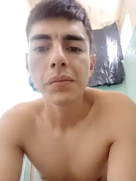 Snapshot of La_Cosita_69 chatting on 31, 10, 2025 La Cosita 69 online show from 31, 10, 2025