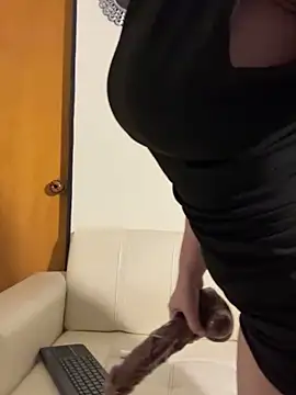 Amy ruizz online show from 23, 4, 2026