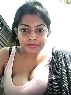 Snapshot of HotNehaChowdhury chatting on 28, 3, 2026 HotNehaChowdhury online show from 28, 3, 2026
