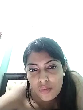 Snapshot of HotNehaChowdhury chatting on 5, 4, 2026 HotNehaChowdhury online show from 5, 4, 2026