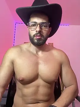 Snapshot of magnumchris chatting on 7, 5, 2026 magnumchris online show from 7, 5, 2026