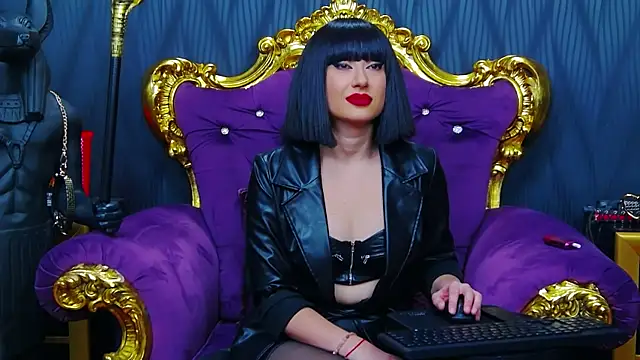 LaraMaeve online show from 6, 10, 2025