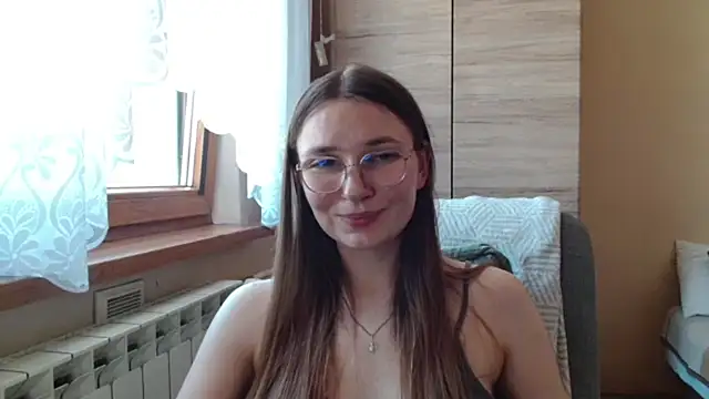 Snapshot of LooveELLYx chatting on 27, 6, 2026 LooveELLYx online show from 27, 6, 2026