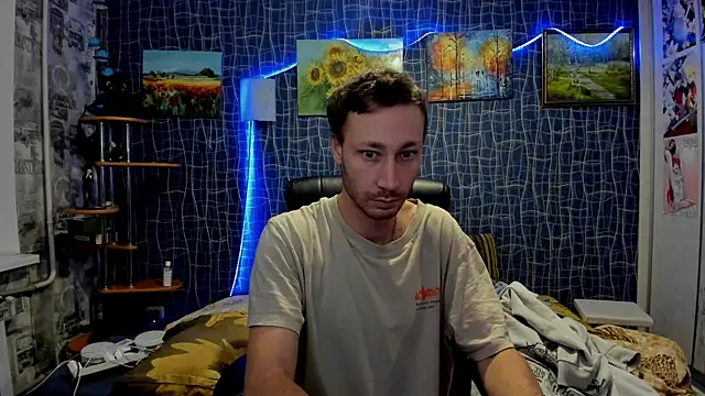 CuteBoy228 online show from 17, 12, 2025