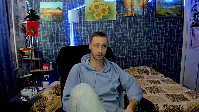 CuteBoy228 online show from 10, 1, 2026