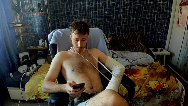 CuteBoy228 online show from 14, 6, 2026