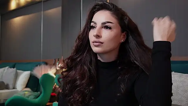 EmilyTrix online show from 10, 4, 2026